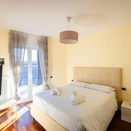Splendido Bilocale A Due Passi Da Bicocca - M5 Apartament