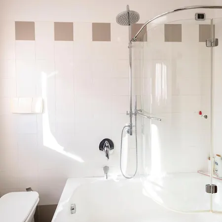 Splendido Bilocale A Due Passi Da Bicocca - M5 Апартаменты *